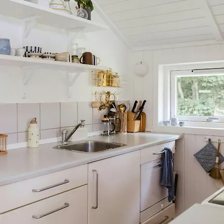 With Tranquility And Space For Play * Gedser