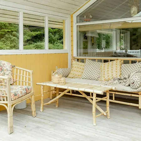 Casa vacanze With Tranquility And Space For Play *