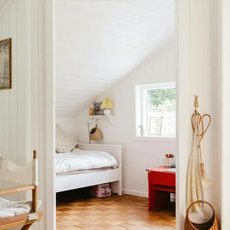 Casa vacanze With Tranquility And Space For Play *