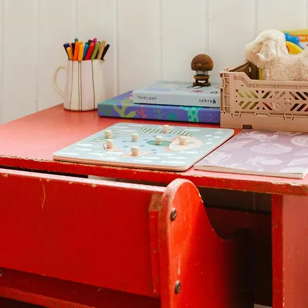 With Tranquility And Space For Play Hébergement de vacances *